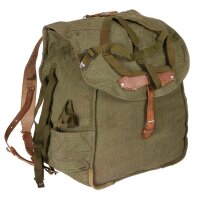Rumänischer Rucksack oliv neuwertig